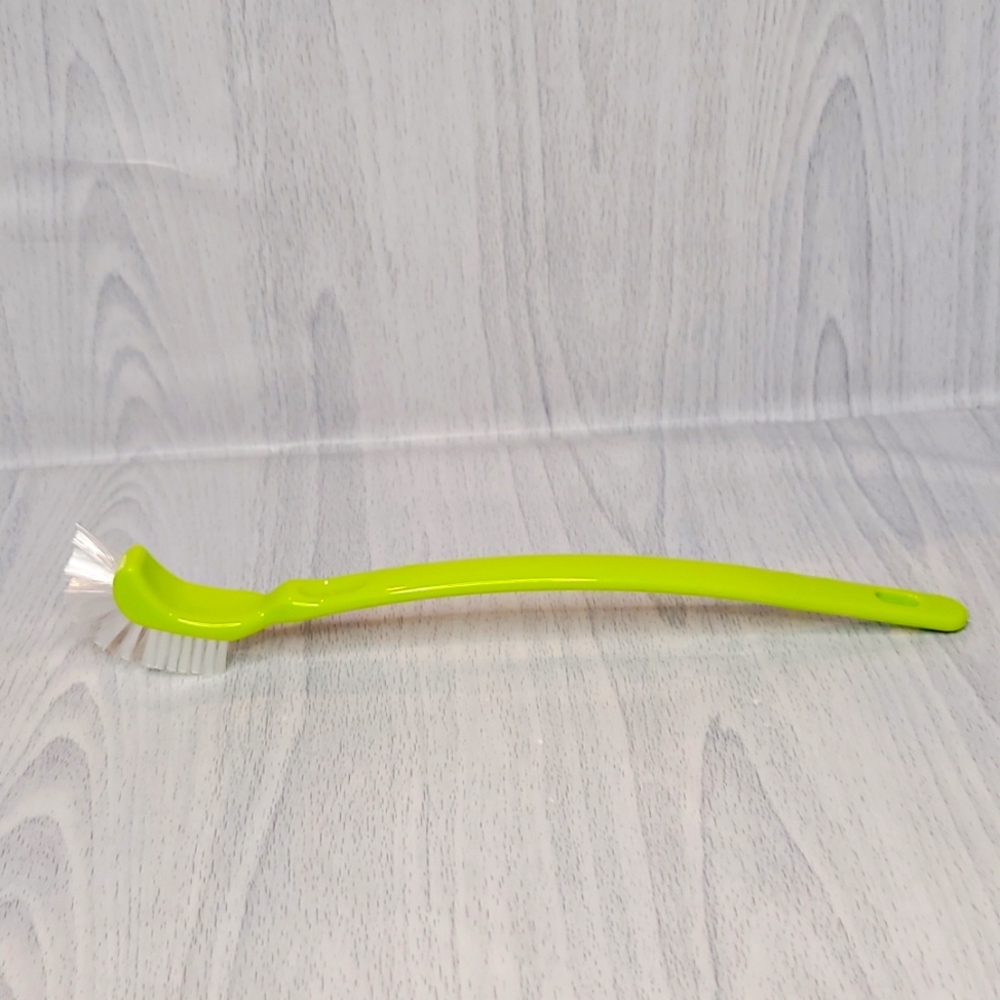 Tupperware Tumbler Brush Green New